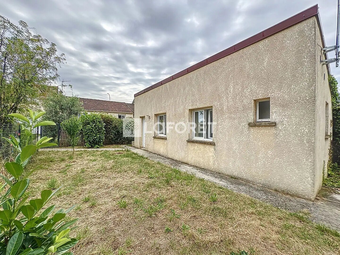 Appartement à louer, 28m², Linas