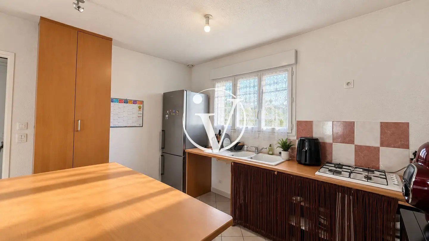 Maison à louer, 75m², Naveil