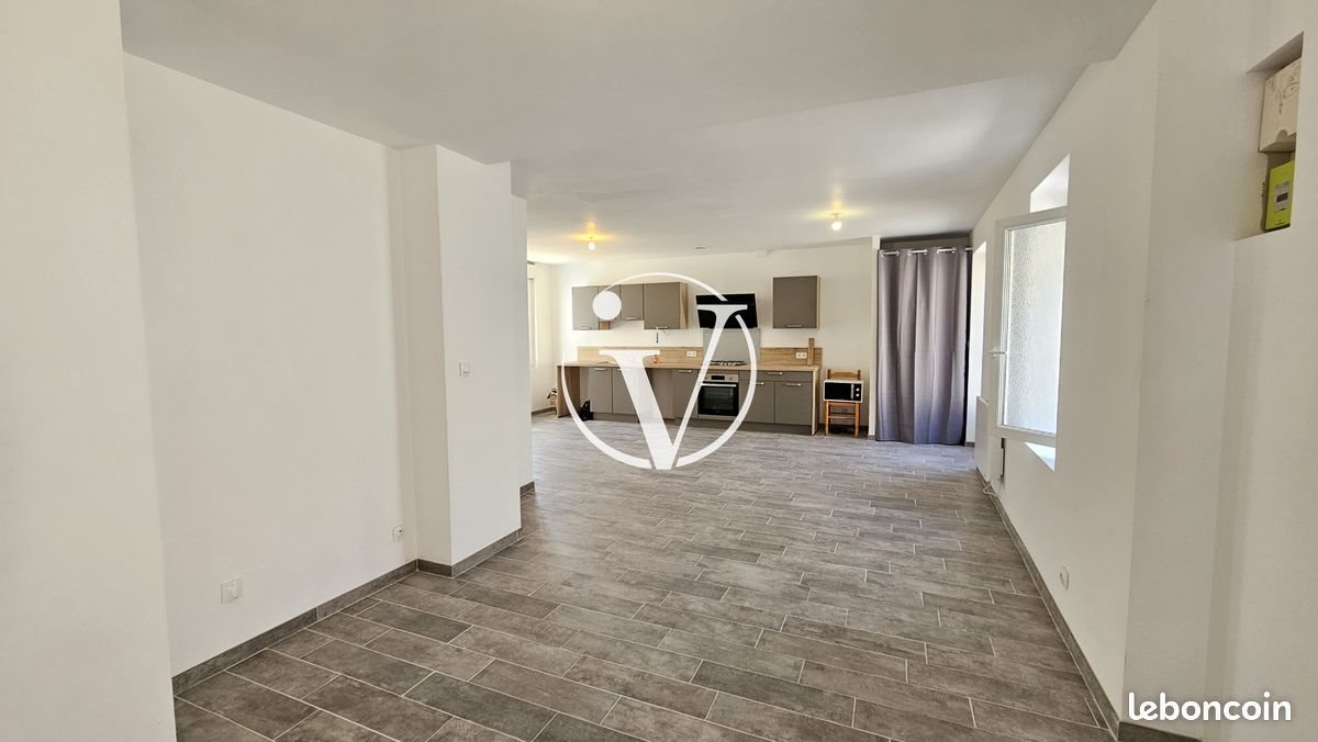 Maison à louer, 97m², La Ville-aux-Clercs