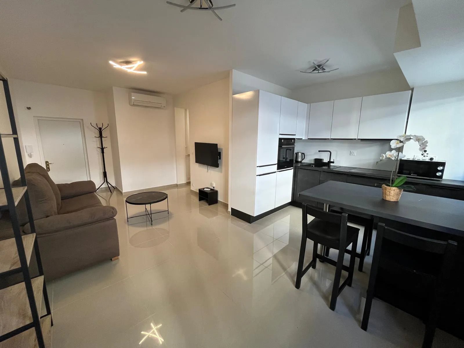 Appartement à louer, 39m², Beausoleil