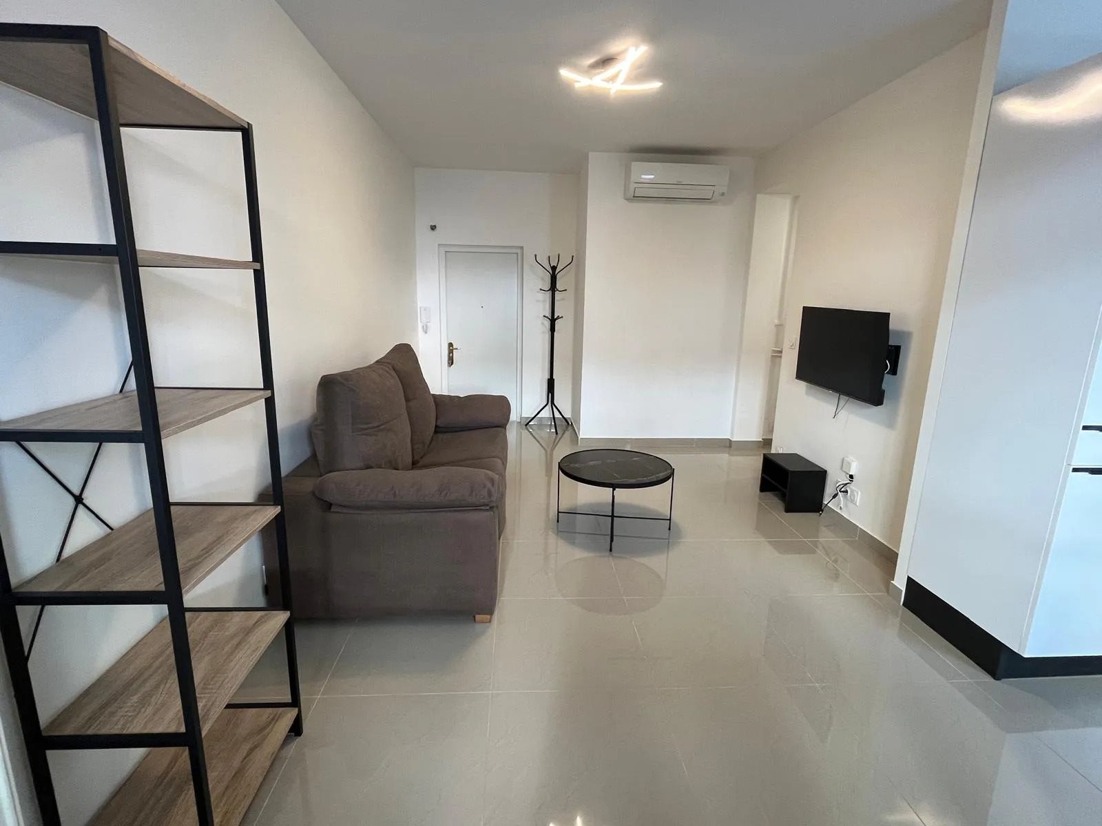 Appartement à louer, 39m², Beausoleil