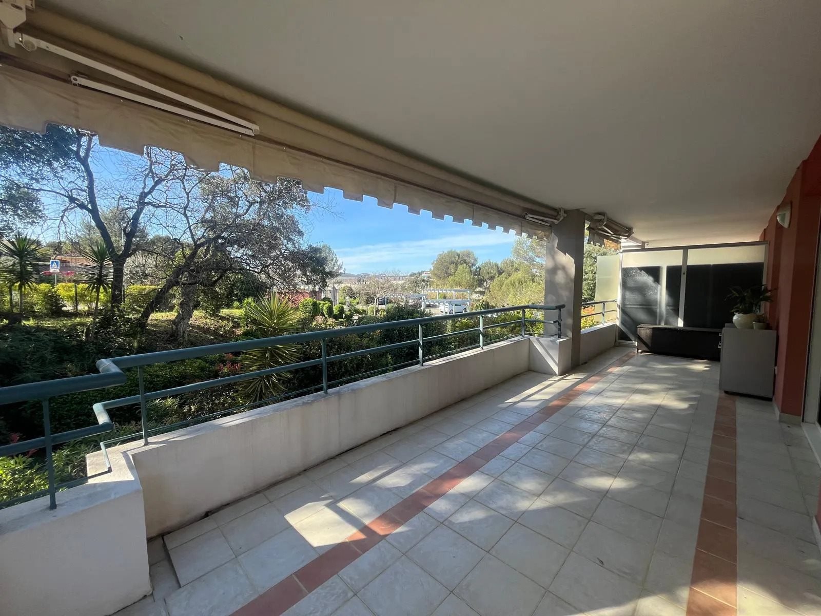 Appartement à louer, 64m², Biot