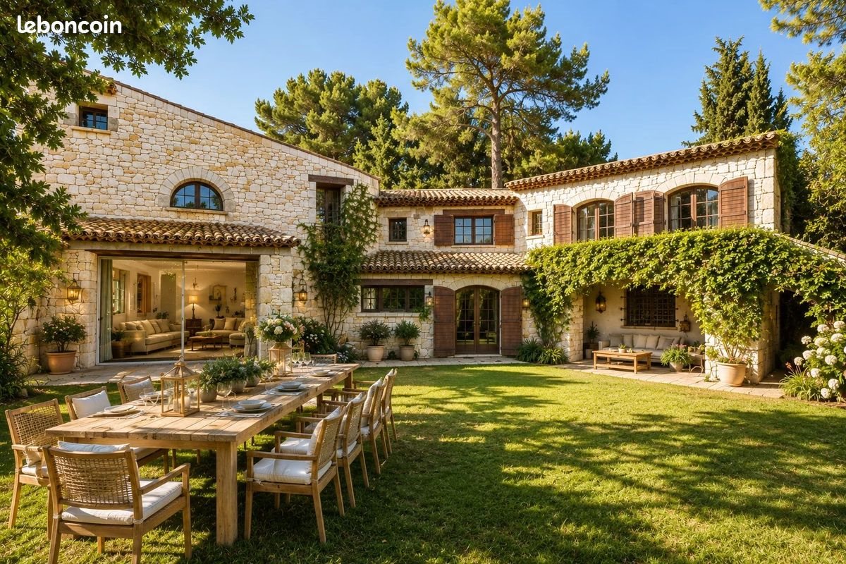 Maison à vendre, 360m², Colomars
