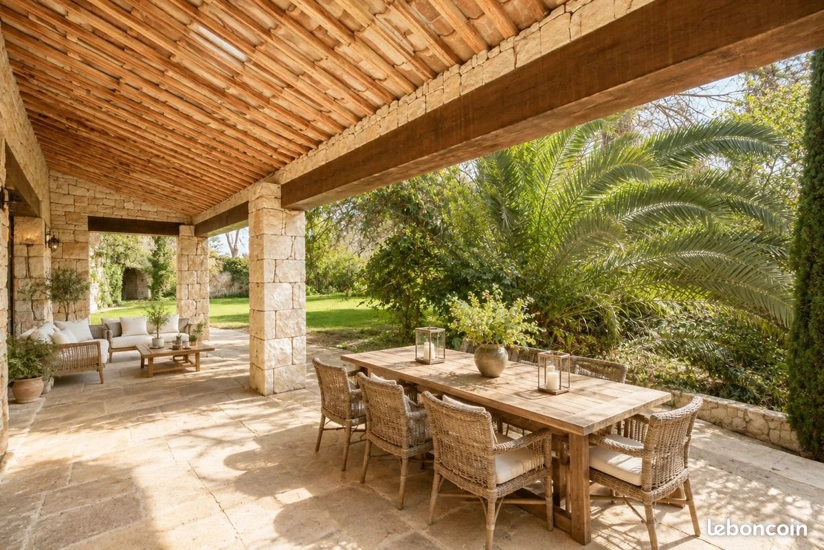 Maison à vendre, 360m², Colomars