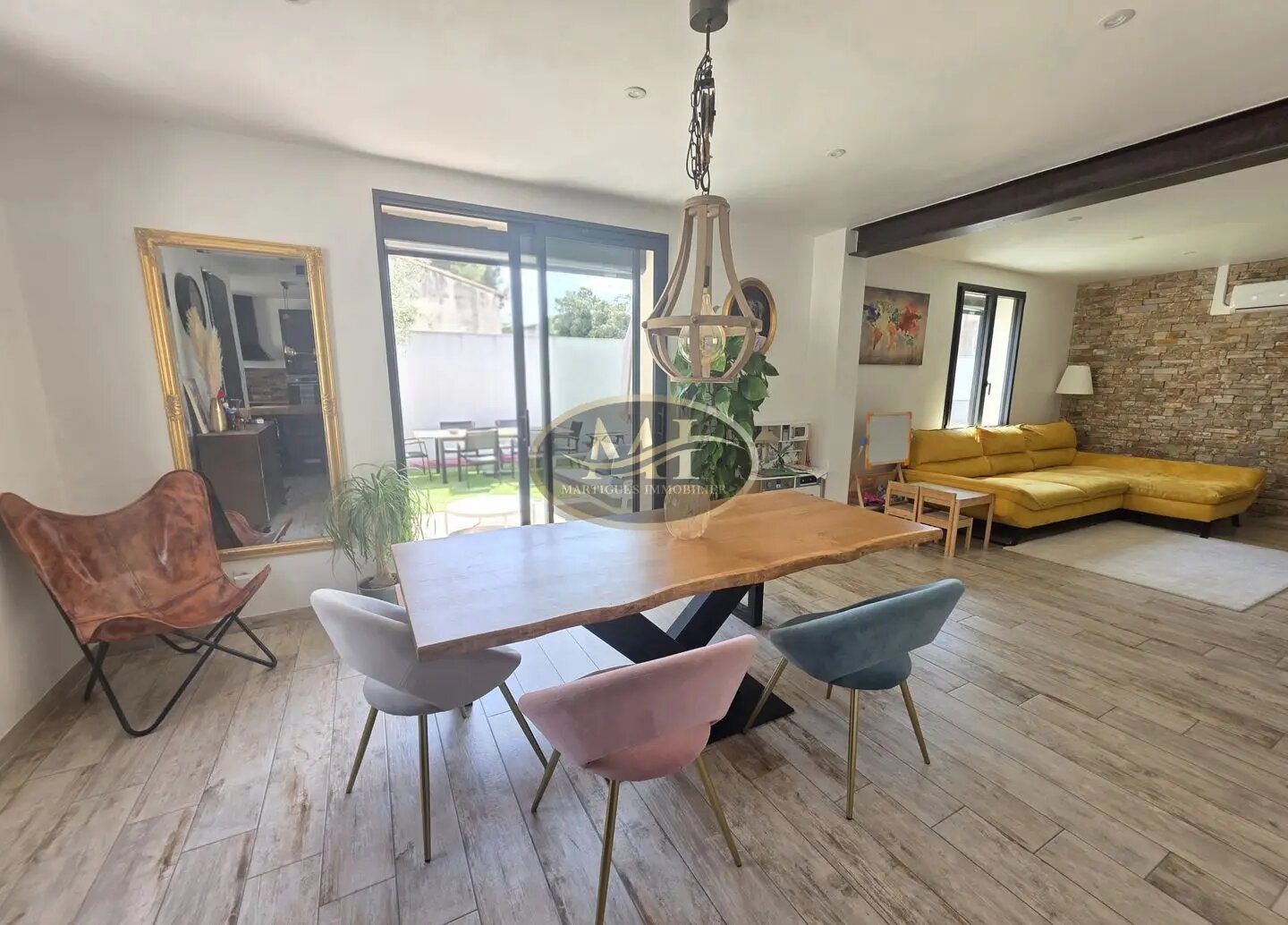 Maison à vendre, 100m², Saint-Mitre-les-Remparts
