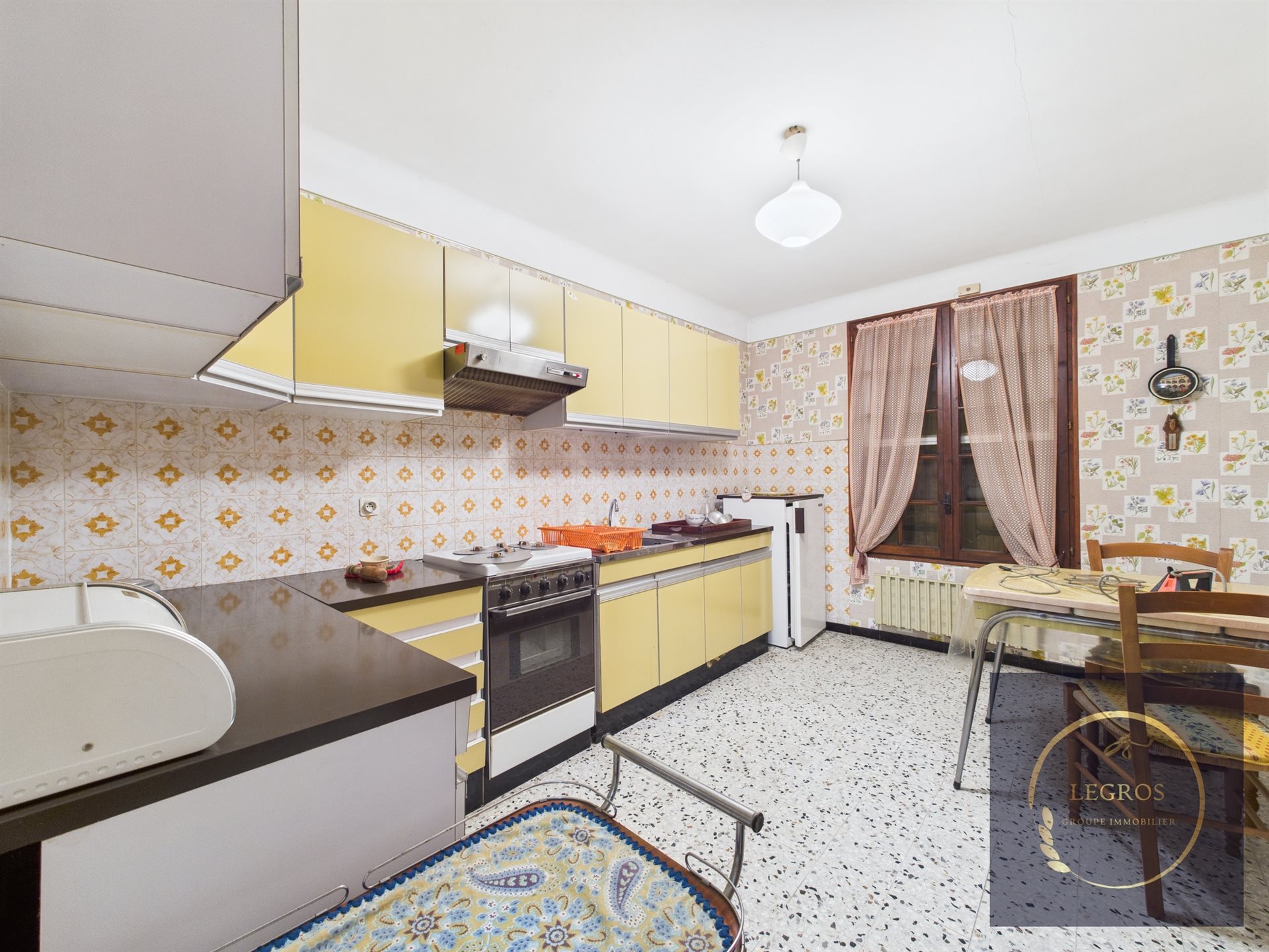 Maison à vendre, 300m², Saint-Etienne-du-Grès