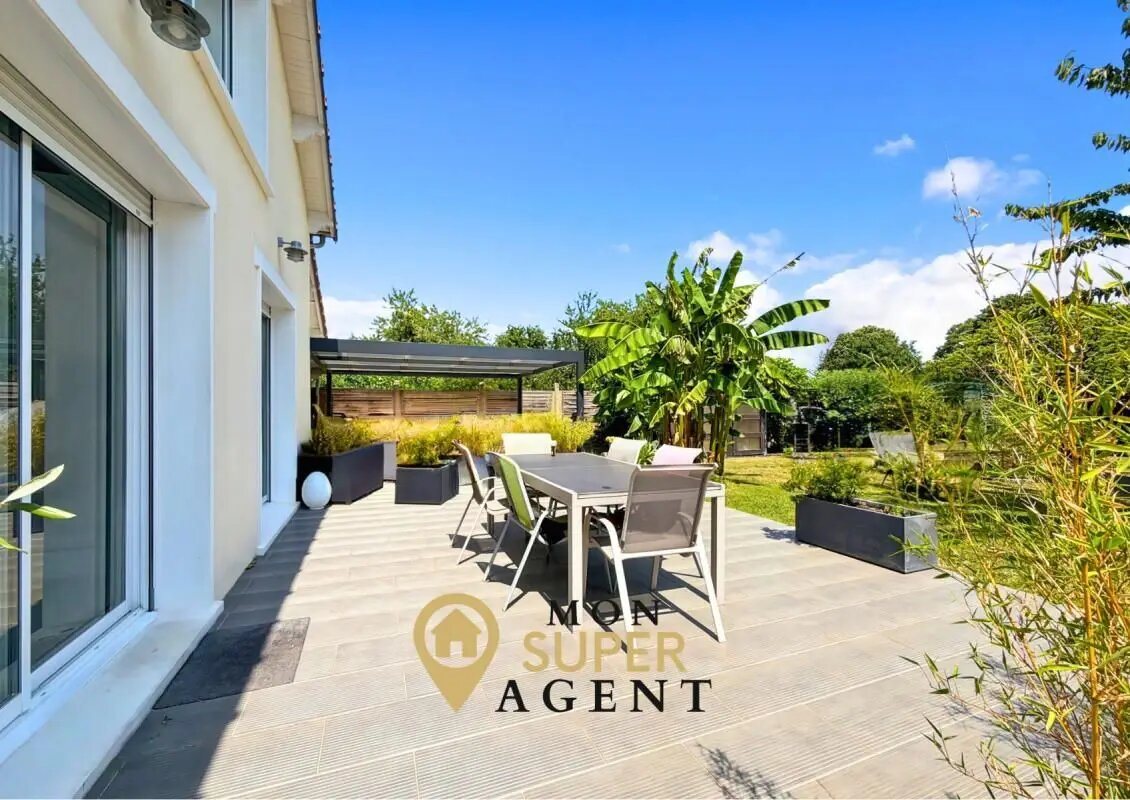 Maison à vendre, 180m², Réau