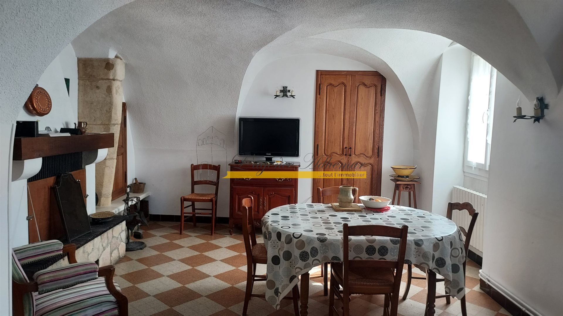 Maison à vendre, 293m², La Coucourde