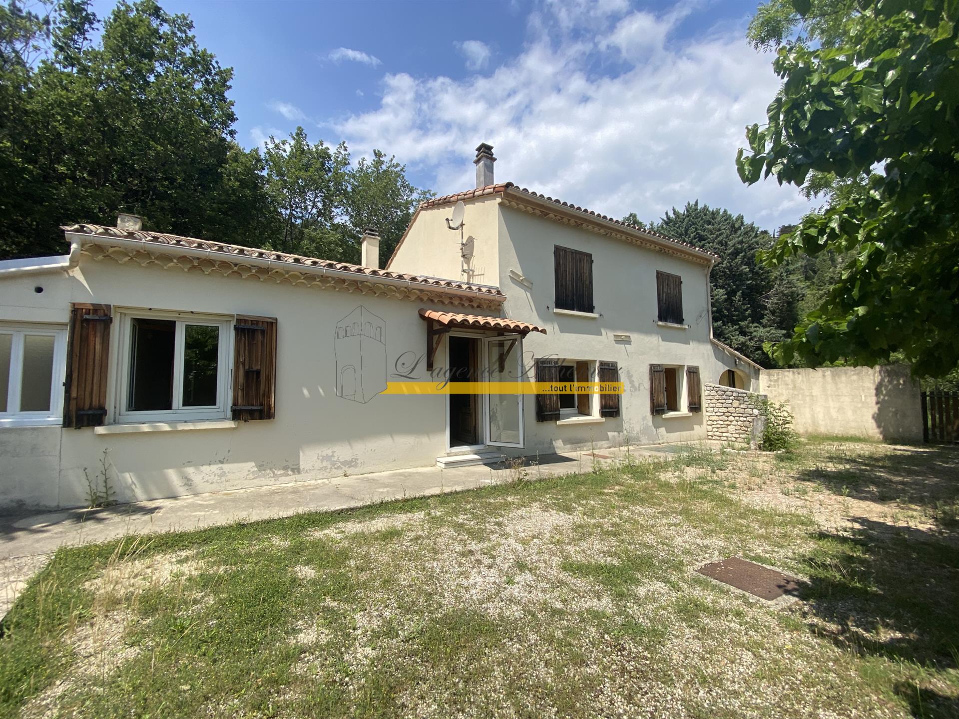 Maison à vendre, 128m², Roussas