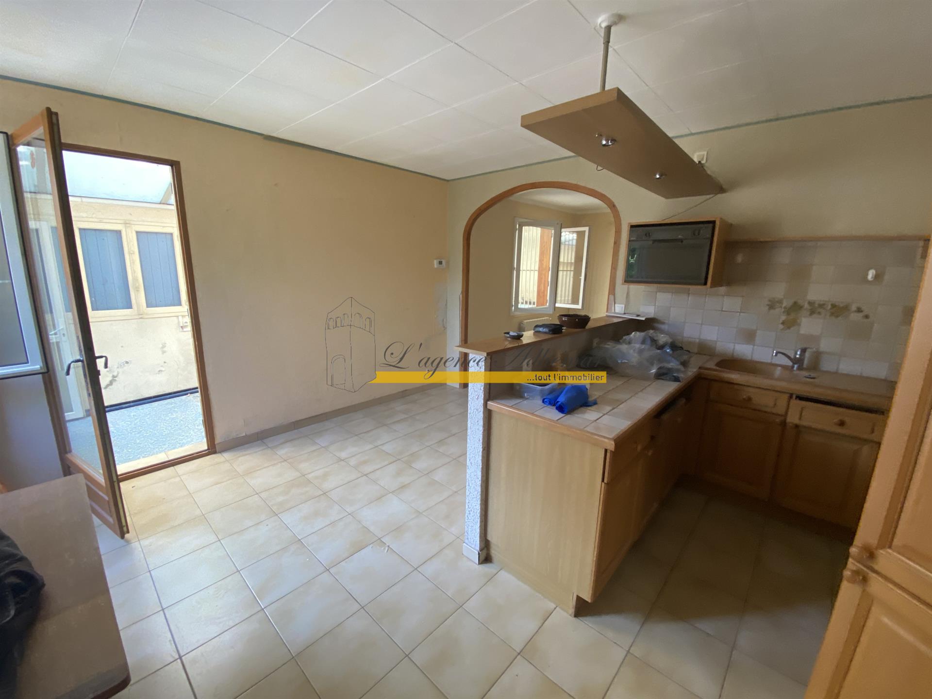 Maison à vendre, 128m², Roussas