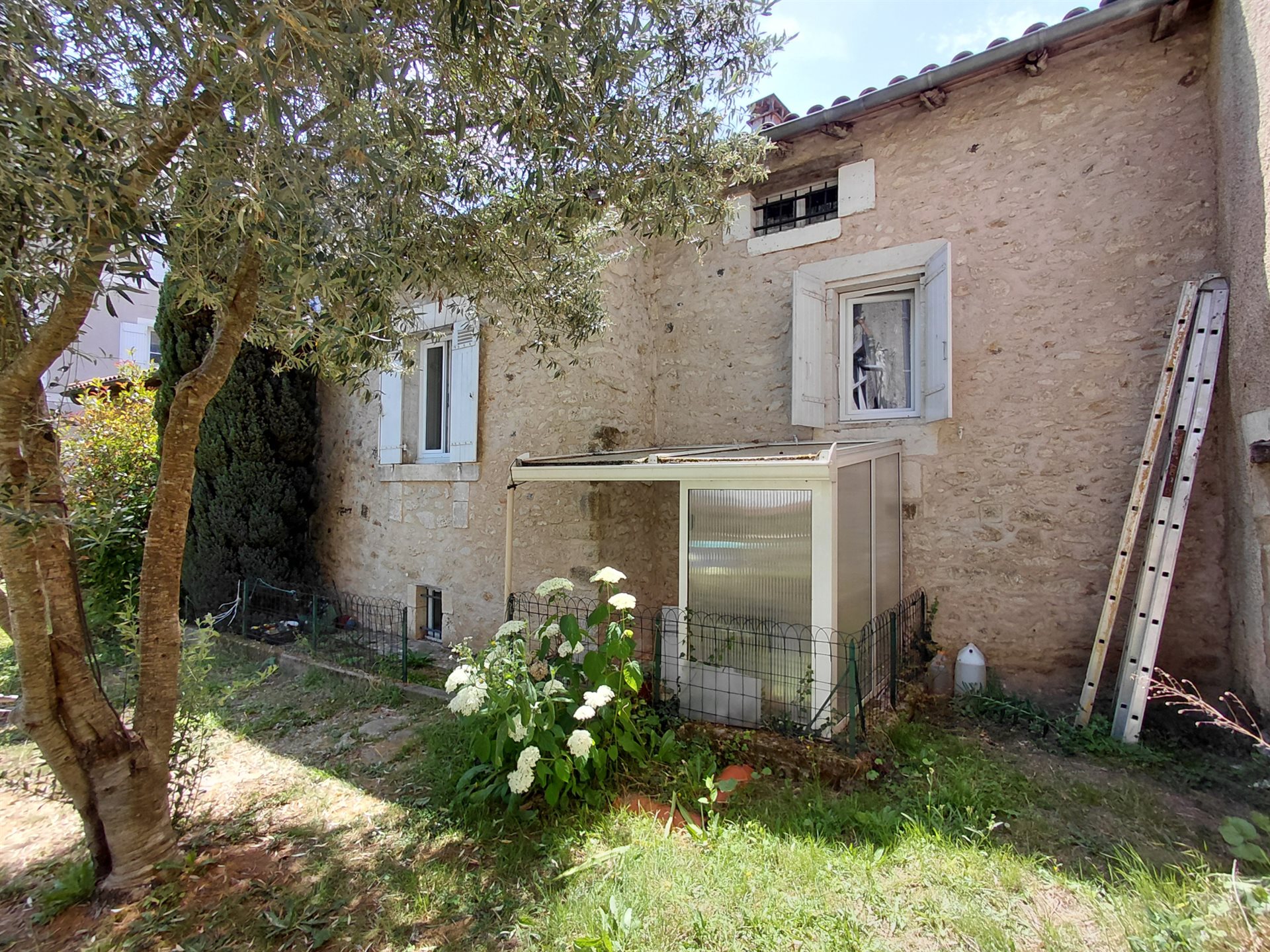 Maison à vendre, 121m², Château-l'Evêque