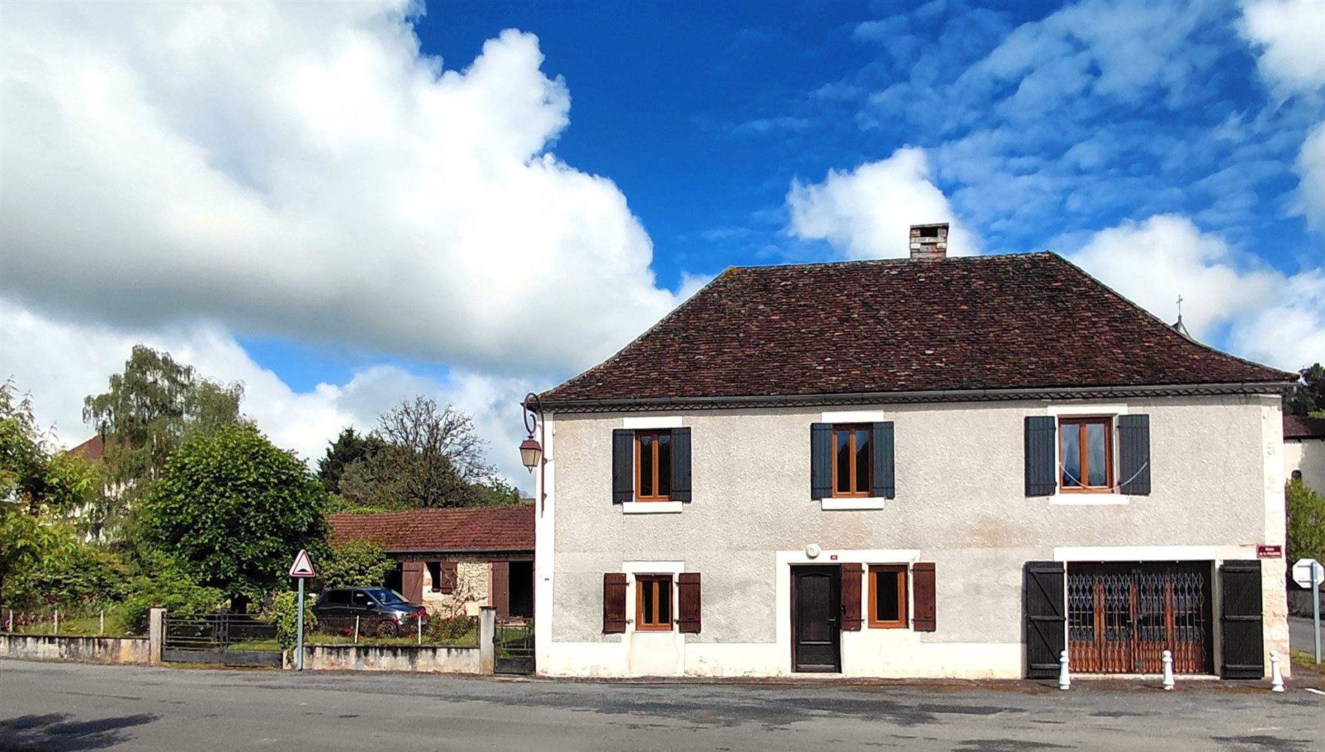 Maison à vendre, 211m², Bassillac et Auberoche