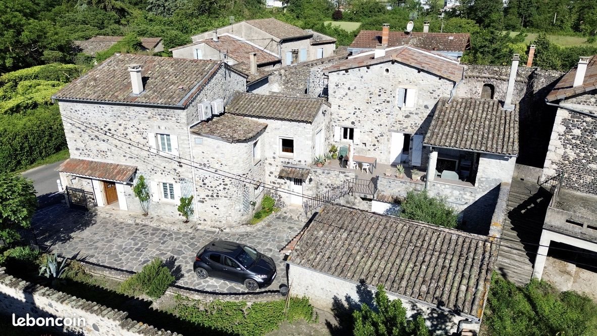 Maison à vendre, 242m², Baix