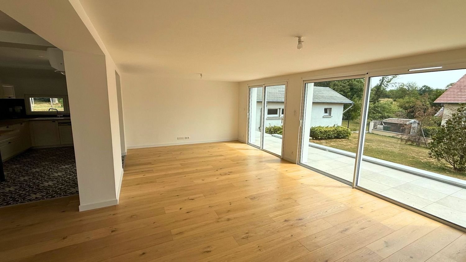 Maison à louer, 220m², Montferrand-le-Château