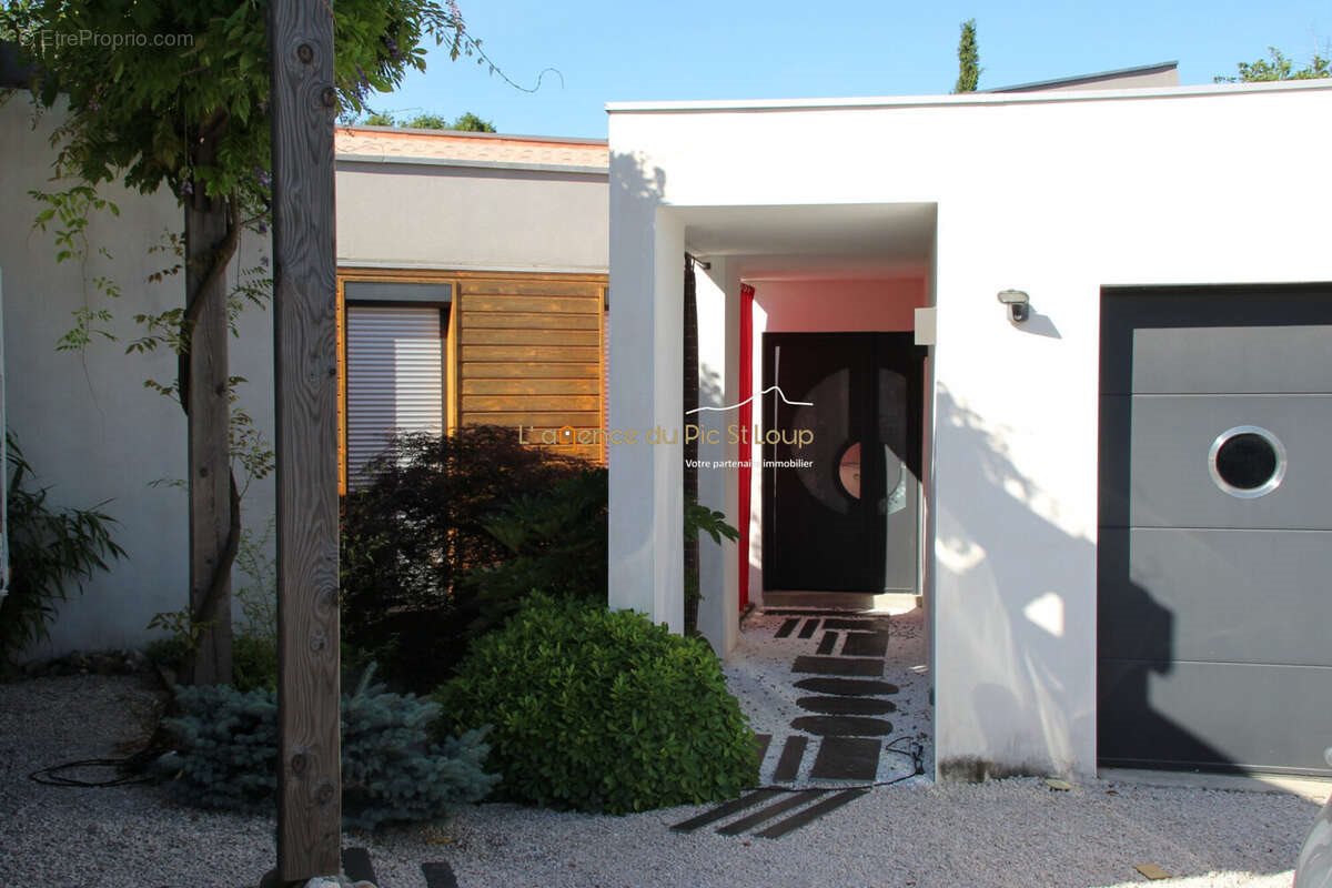 Maison à vendre, 145m², Saint-Mathieu-de-Tréviers