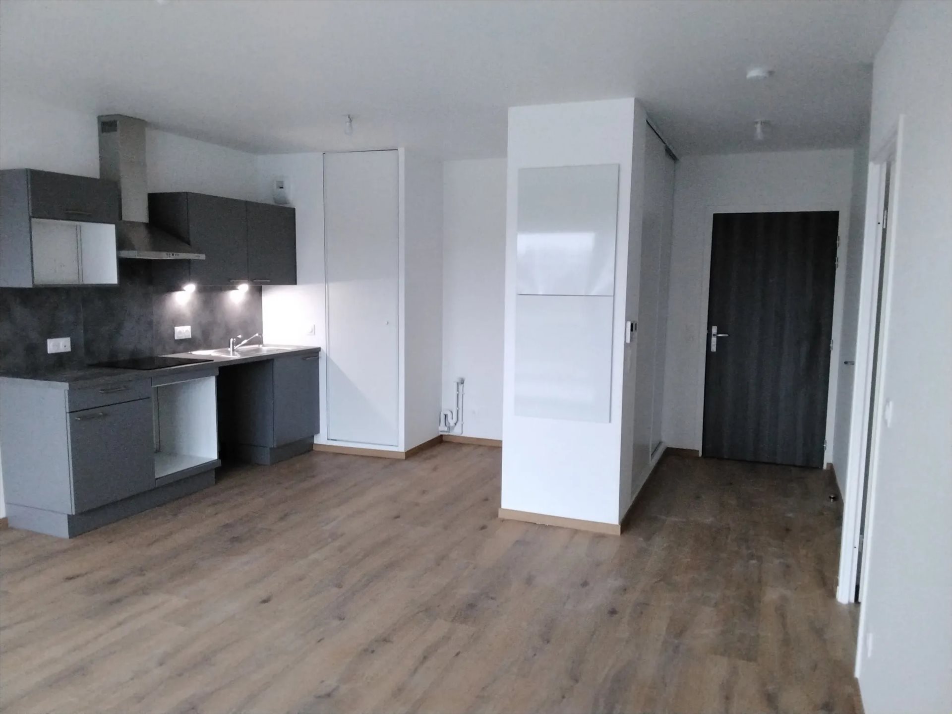 Appartement à louer, 46m², Epron