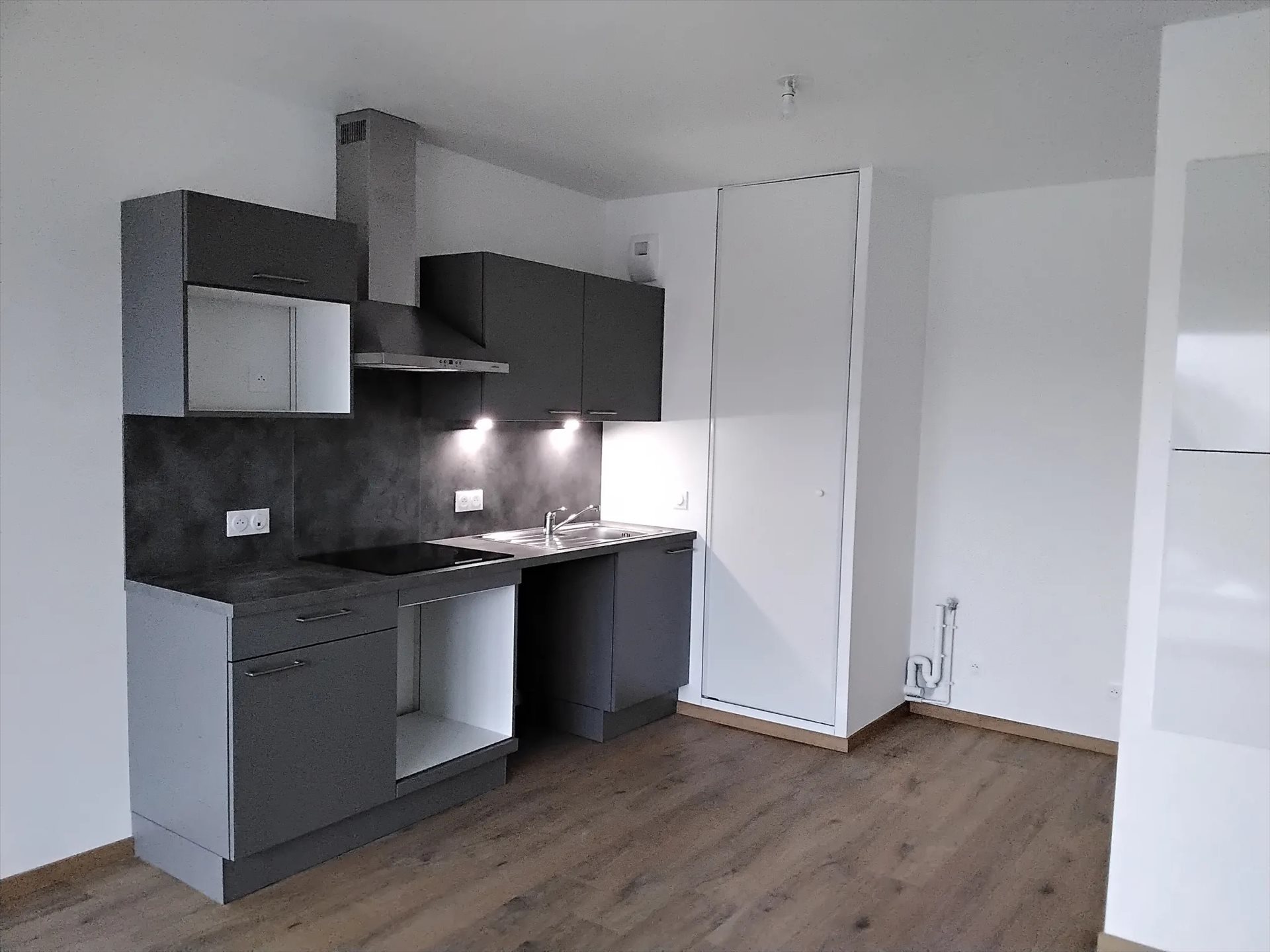 Appartement à louer, 46m², Epron