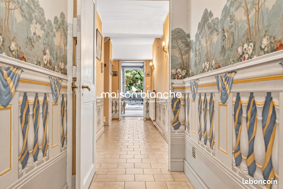 Maison à vendre, 235m², Fontevraud-l'Abbaye