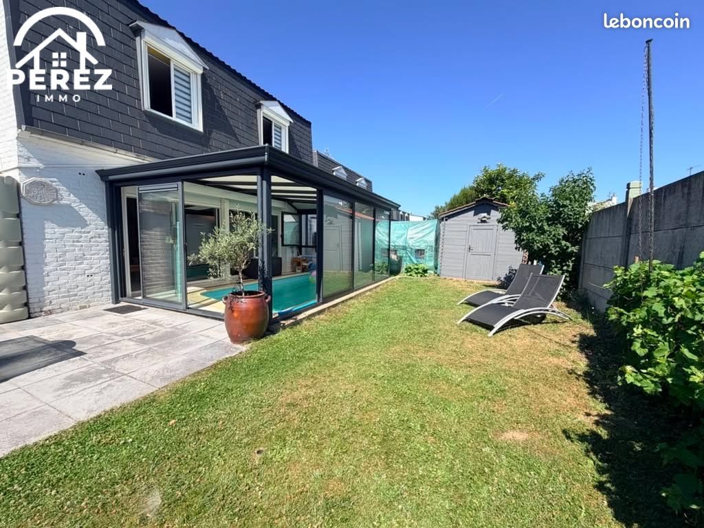 Maison à vendre, 126m², Neuville-en-Ferrain
