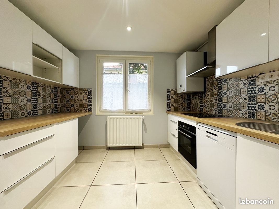 Appartement à louer, 44m², Cournon-d'Auvergne