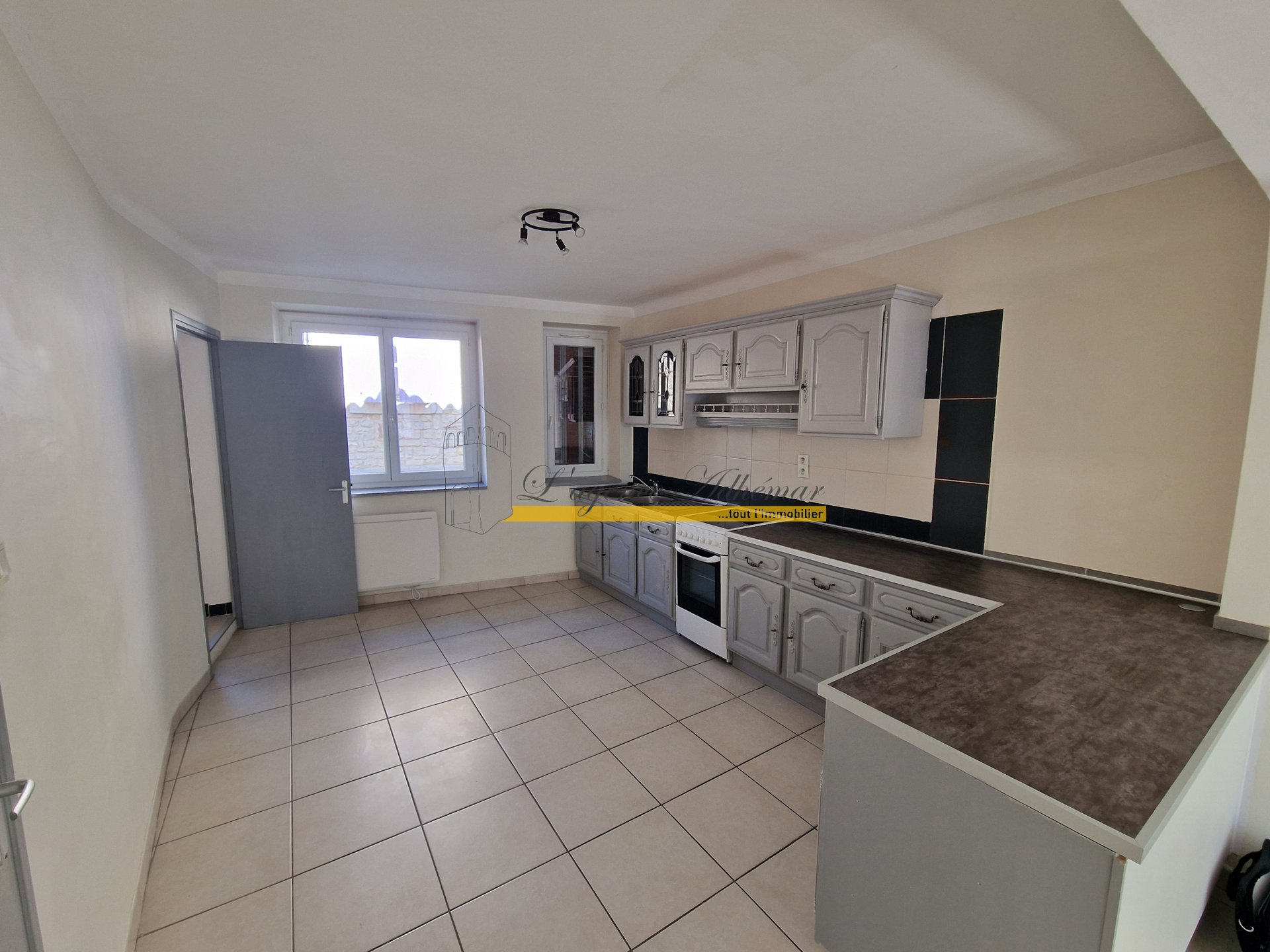 Maison à louer, 67m², Saint-Marcel-lès-Sauzet