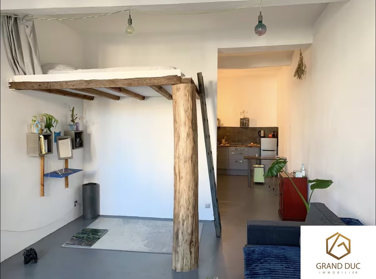 Appartement à louer, 34m², Marseille 2ème