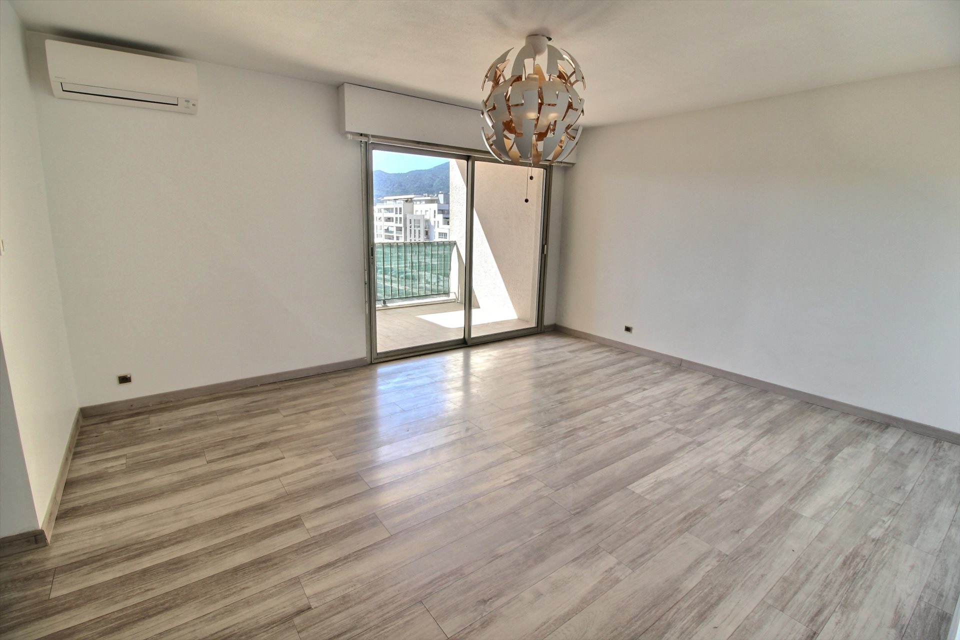 Appartement à louer, 51m², Ajaccio