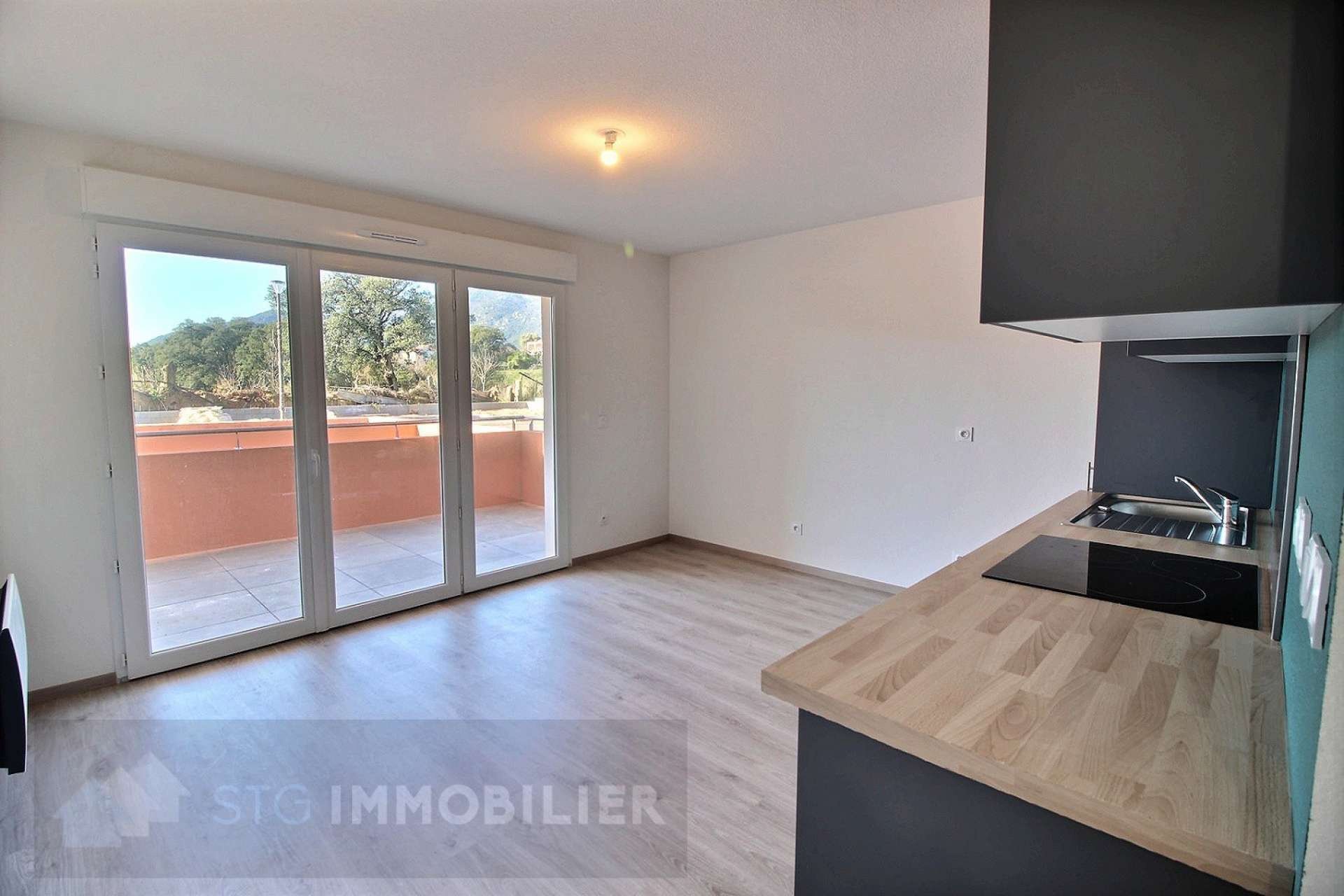 Appartement à louer, 40m², Ajaccio