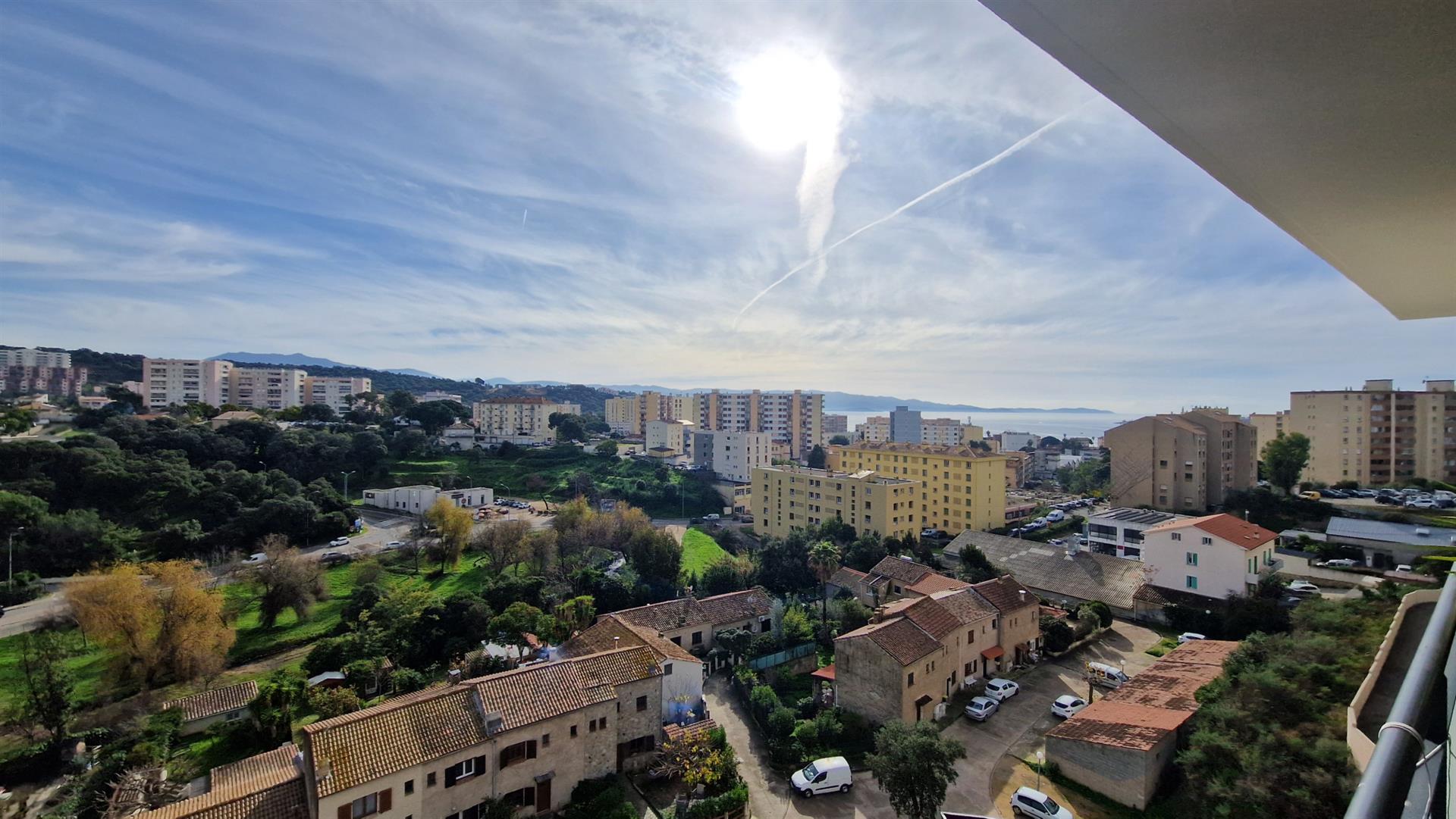 Appartement à vendre, 72m², Ajaccio