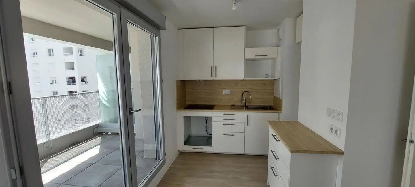 Appartement à louer, 63m², Evry