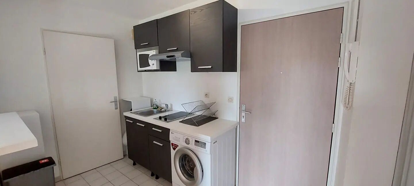 Appartement à louer, 28m², Evry