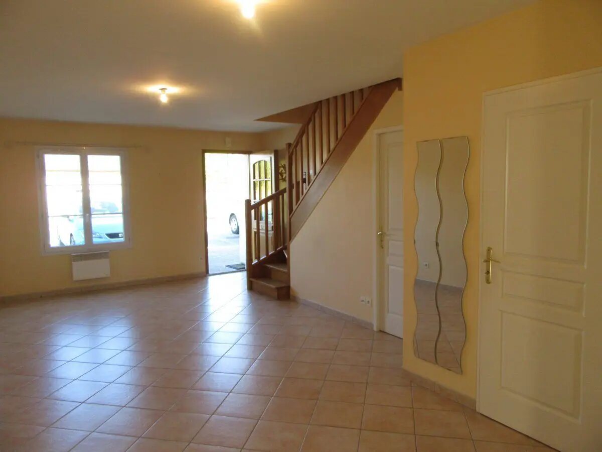 Maison à louer, 70m², Vienne-en-Val