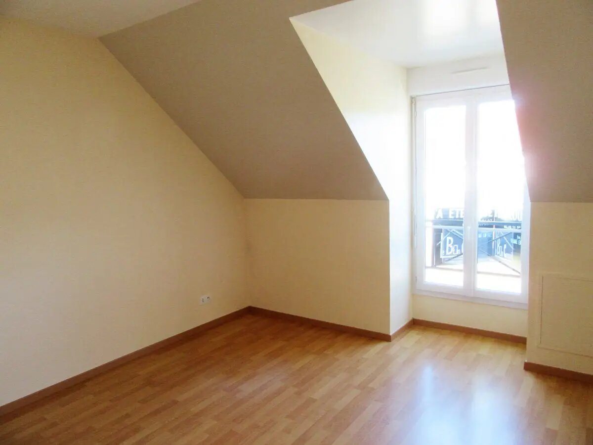 Maison à louer, 70m², Vienne-en-Val