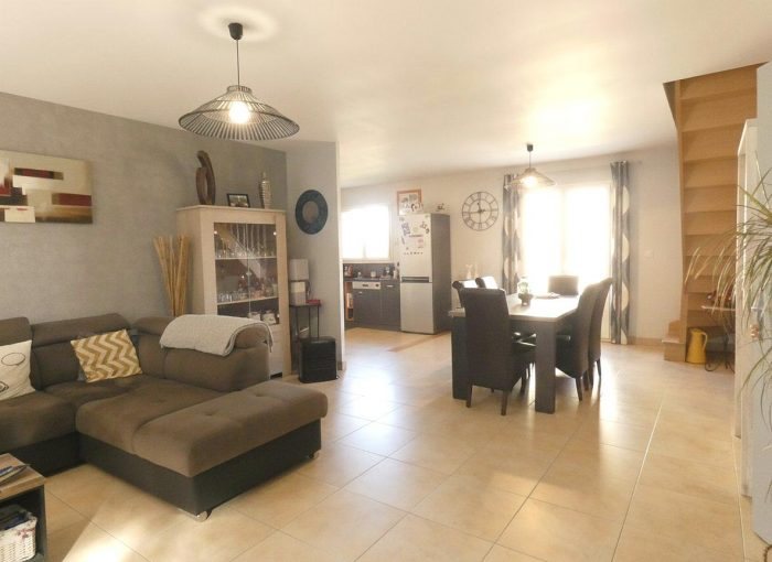 Maison à vendre, 118m², Vienne-en-Val