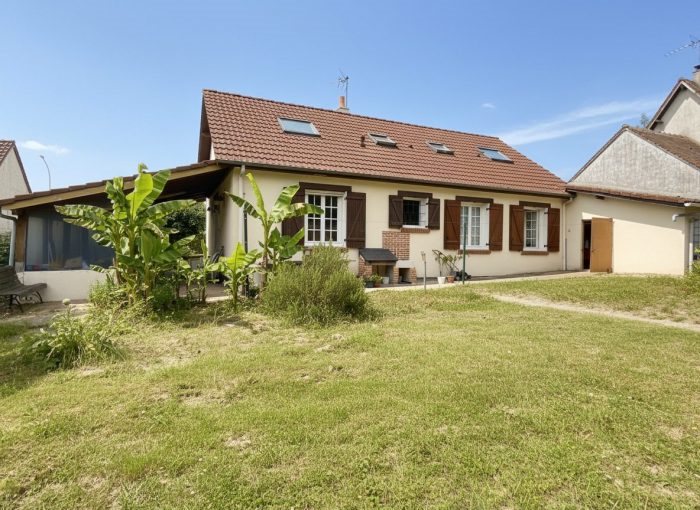 Maison à vendre, 113m², Cerdon