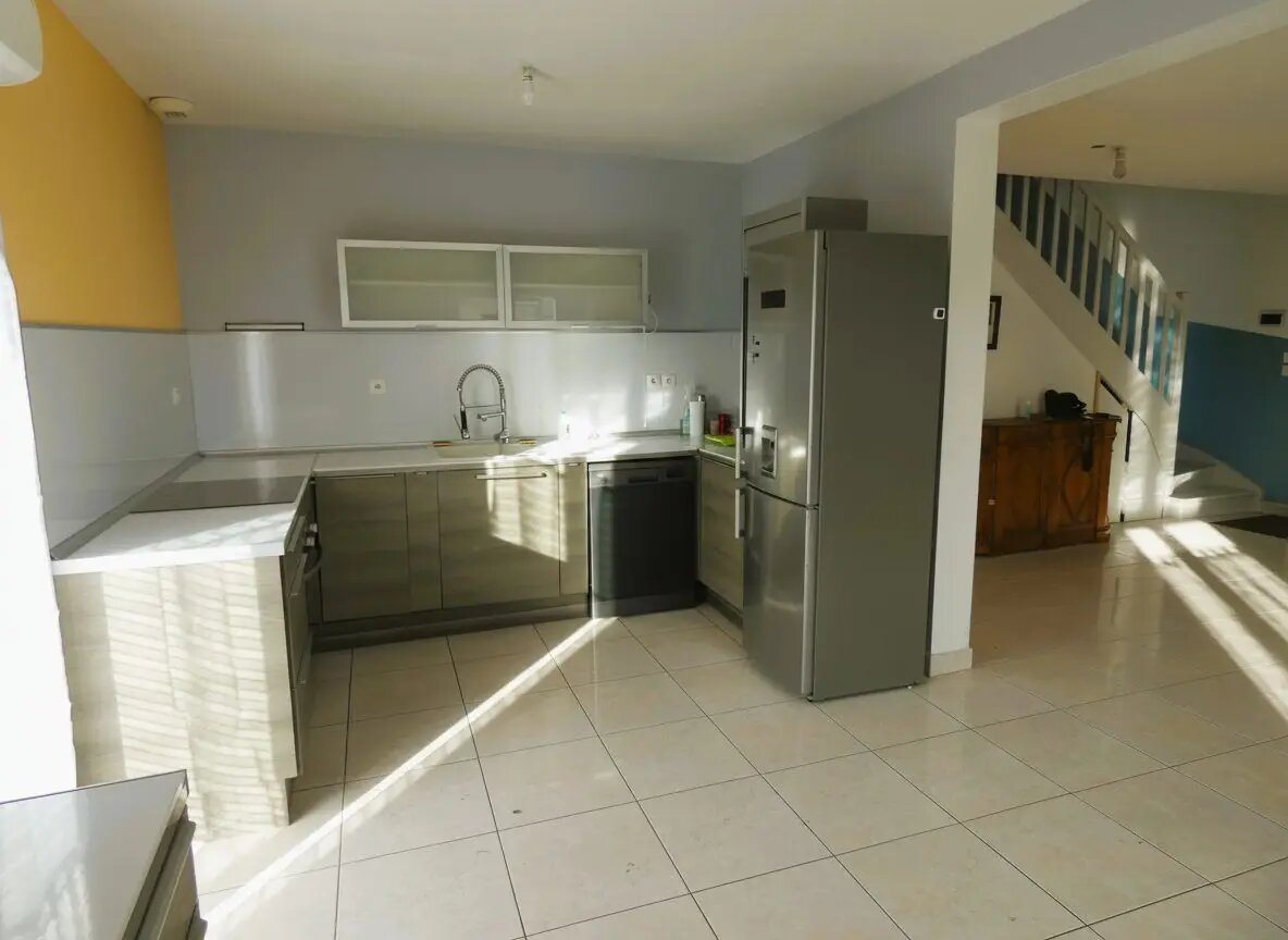 Maison à louer, 94m², Vienne-en-Val