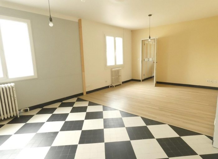 Maison à vendre, 76m², Tigy
