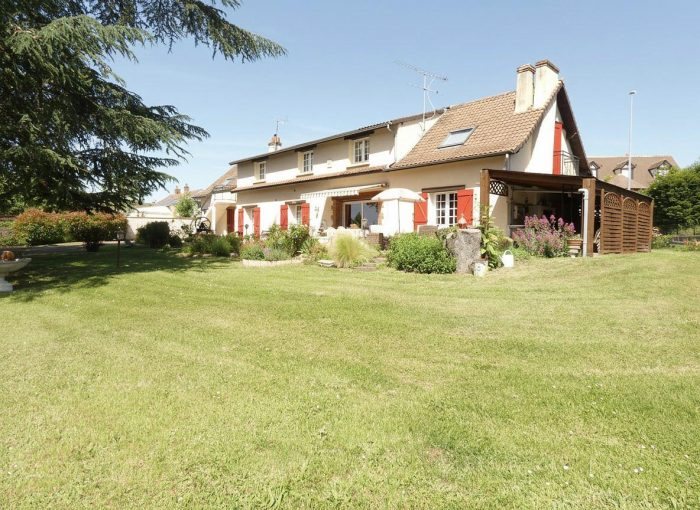 Maison à vendre, 202m², Ouzouer-sur-Loire