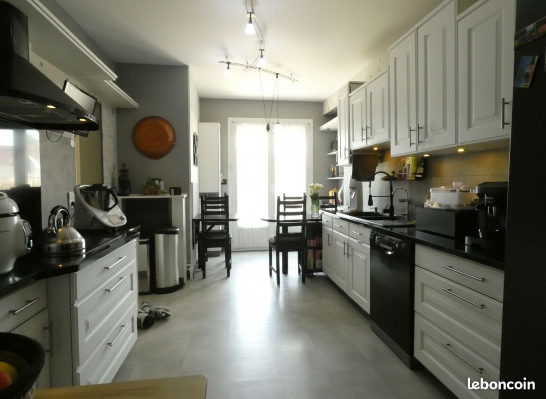Maison à vendre, 219m², Châteauneuf-sur-Loire