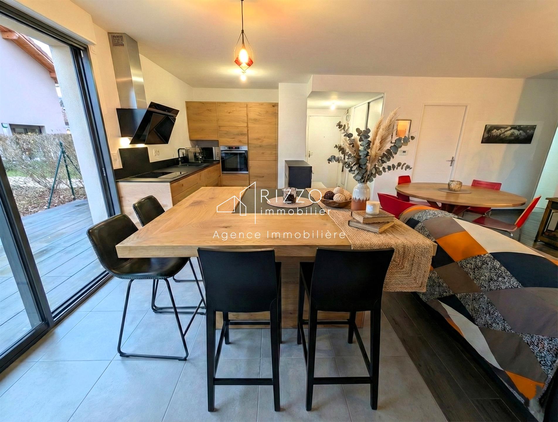 Appartement à vendre, 77m², Divonne-les-Bains
