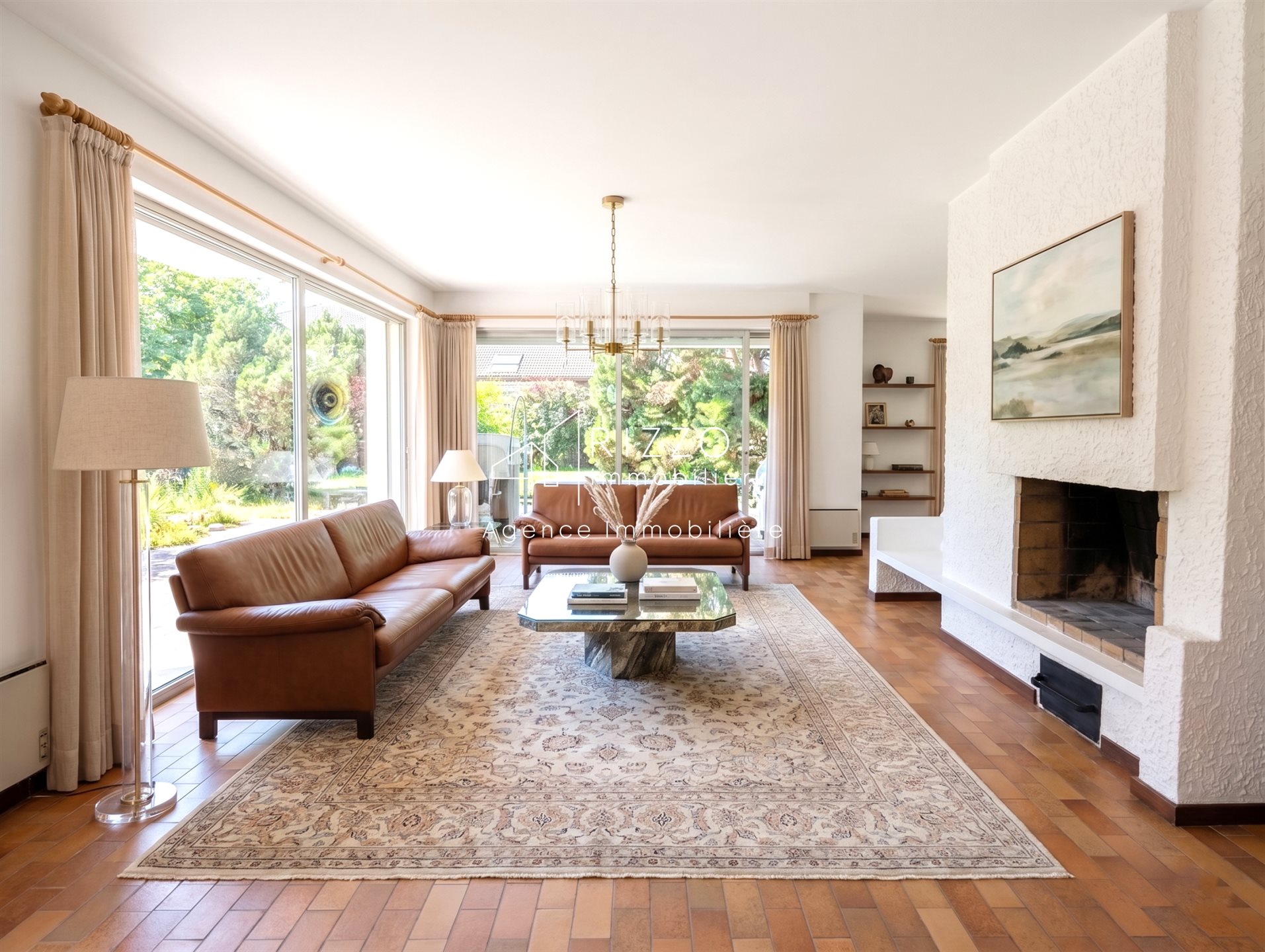 Maison à vendre, 196m², Prévessin-Moëns