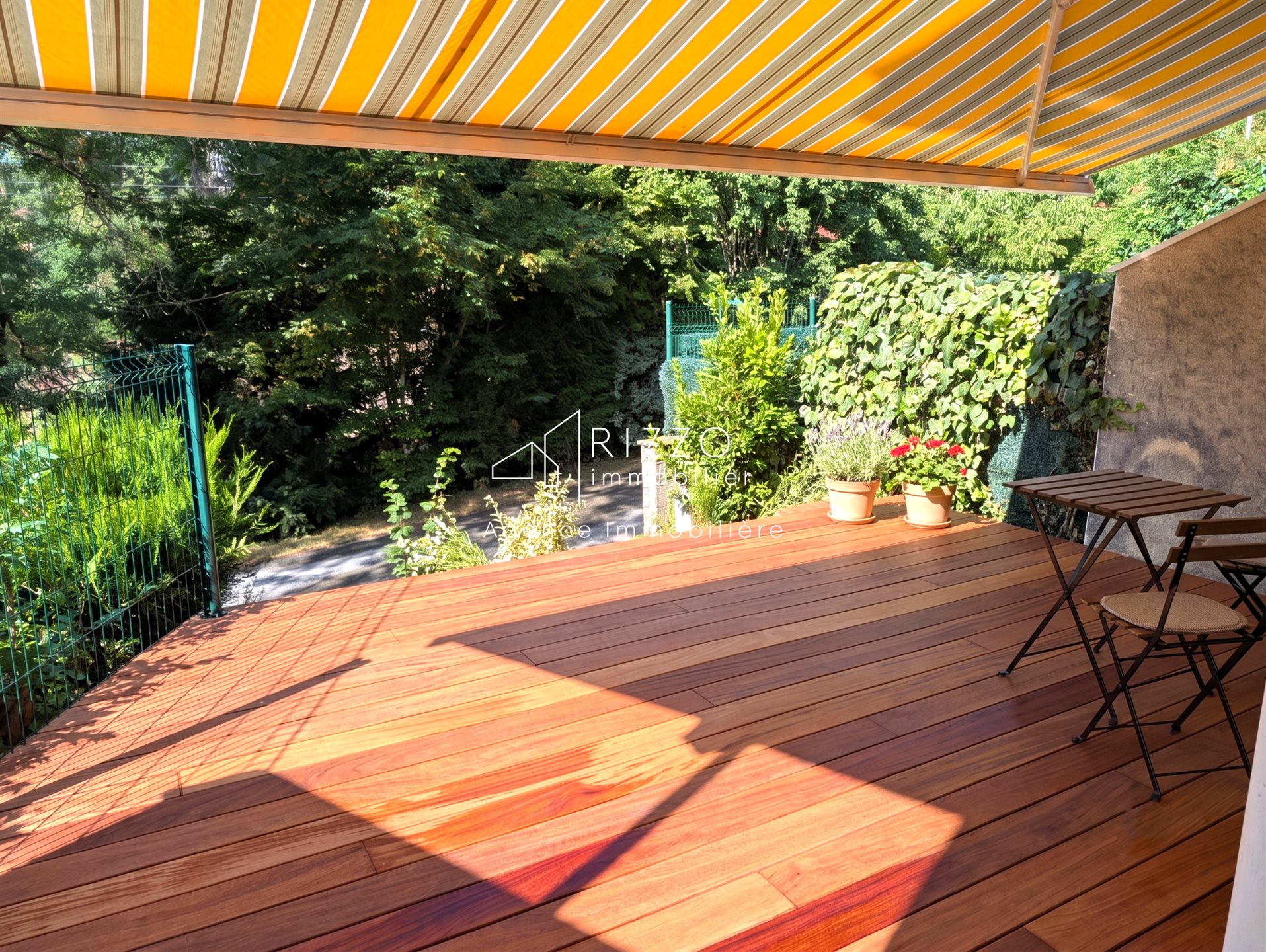 Maison à vendre, 125m², Gex