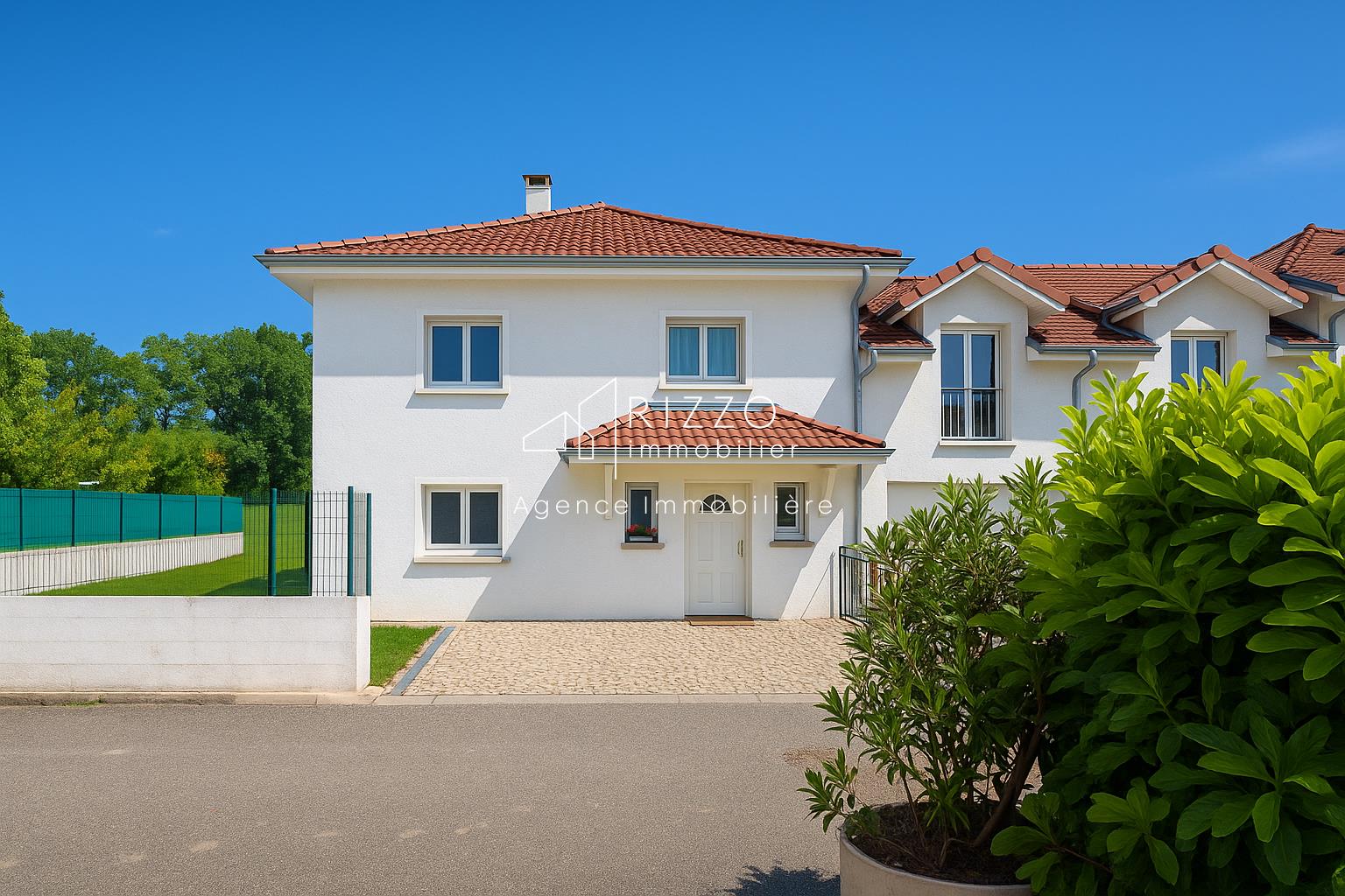 Maison à vendre, 135m², Saint-Genis-Pouilly