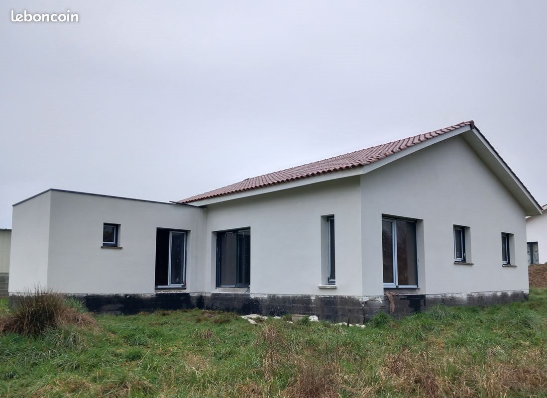 Maison à vendre, 150m², Sainte-Marie-de-Gosse
