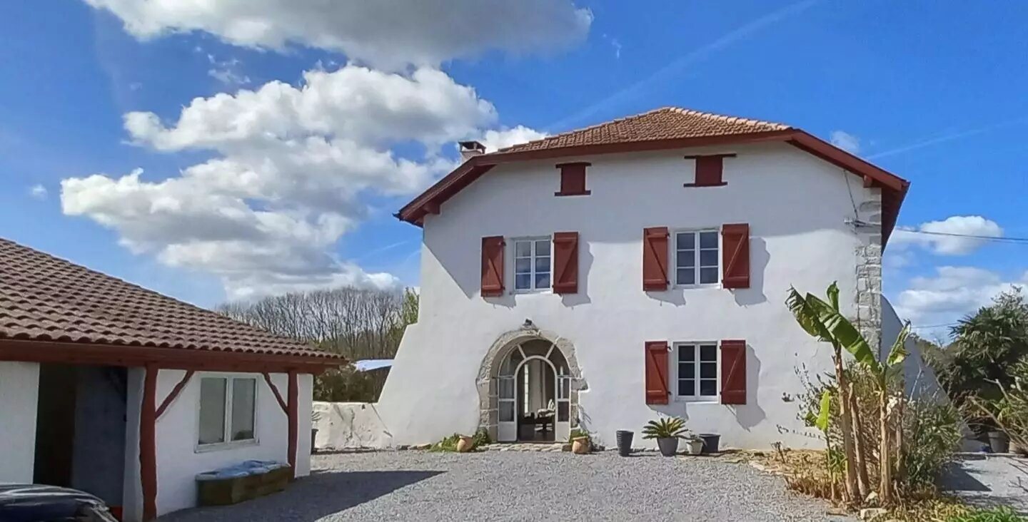 Maison à vendre, 200m², Urt