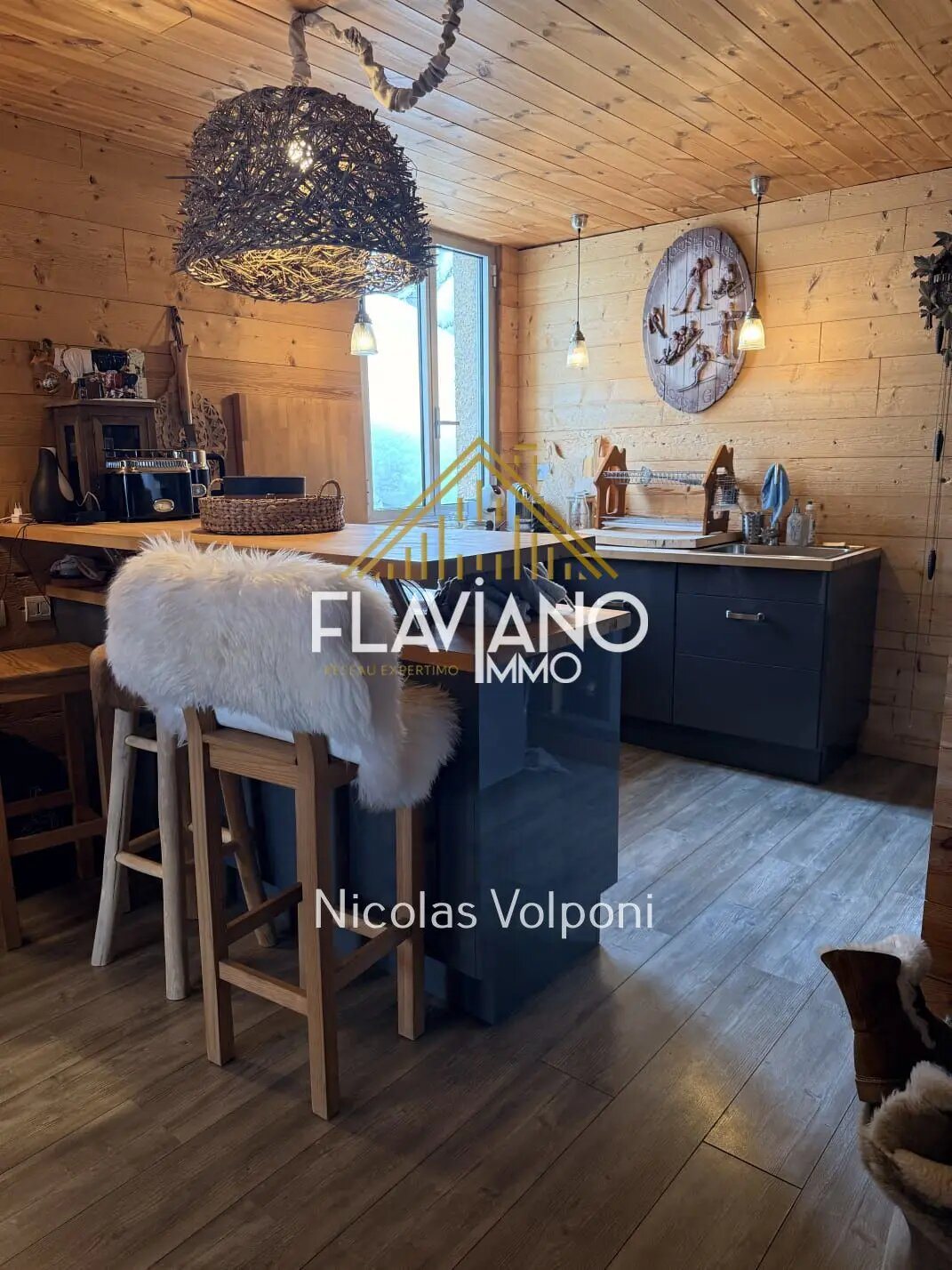 Appartement à vendre, 85m², Enchastrayes