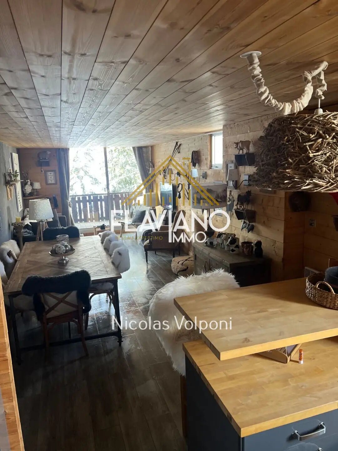 Appartement à vendre, 85m², Enchastrayes