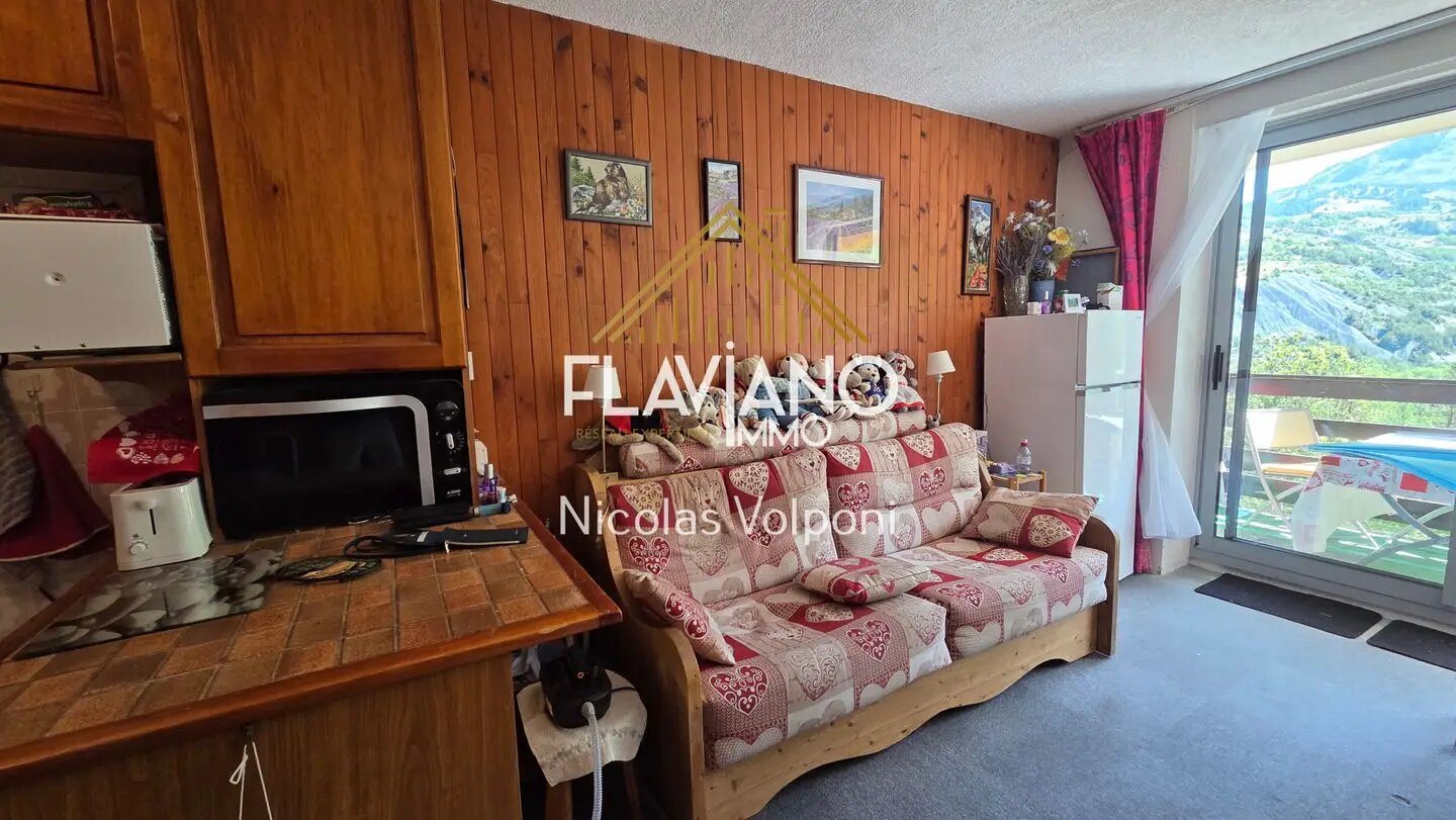 Appartement à vendre, 27m², Enchastrayes