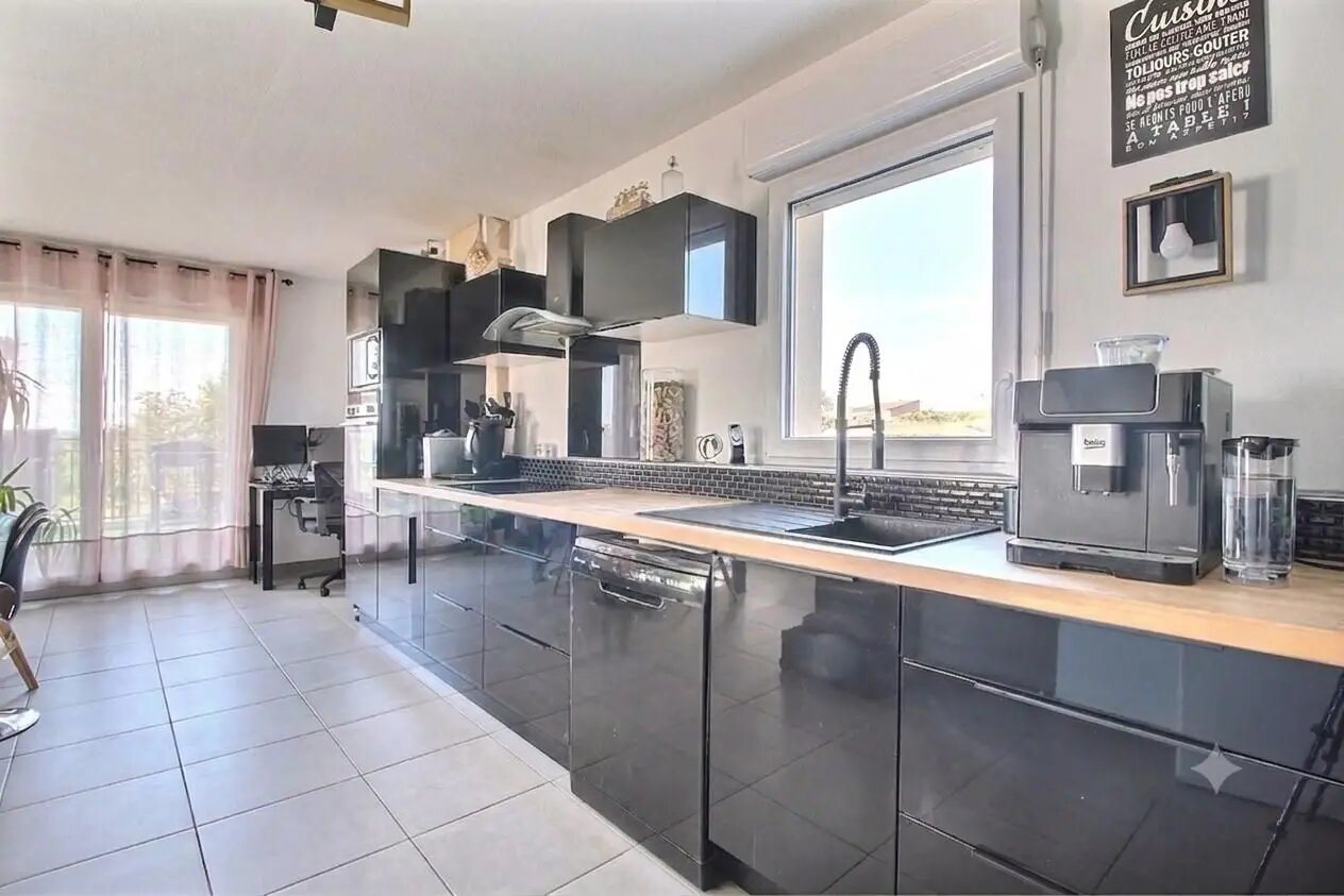 Appartement à vendre, 77m², Gignac-la-Nerthe