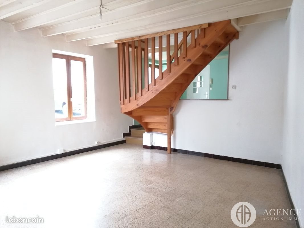 Maison à louer, 102m², Serrières
